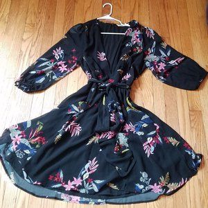 Beaded Floral Plunge Dress with Pockets!